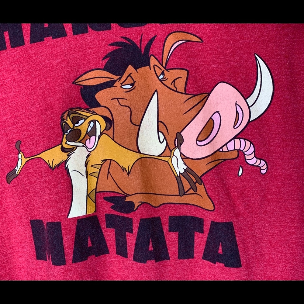 Disney Lion King XL HAKUNA MATATA T-Shirt Red - Picture 3 of 7